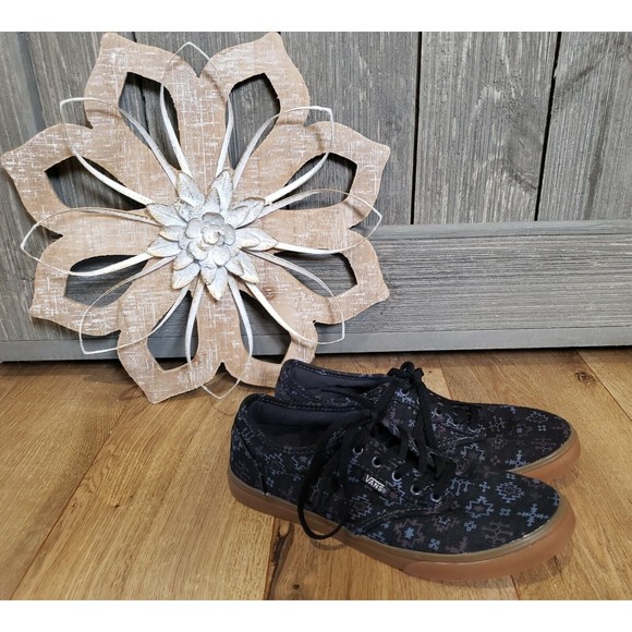 Vans Shoes Women’s Size 7 Black Geometric Pattern Excellent Condition - Picture 2 of 5